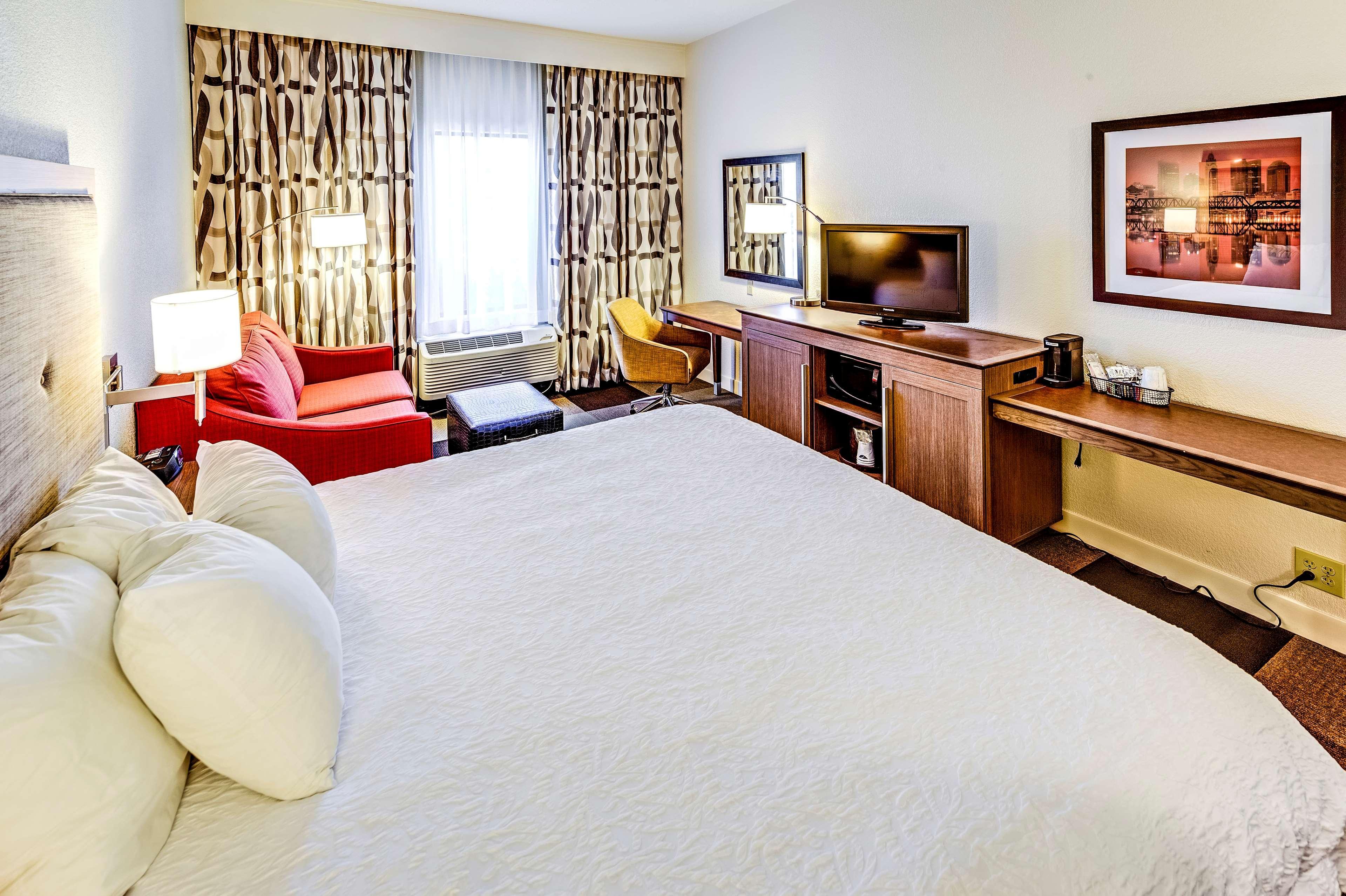 Hampton Inn Columbus I-70E/Hamilton Road Екстериор снимка