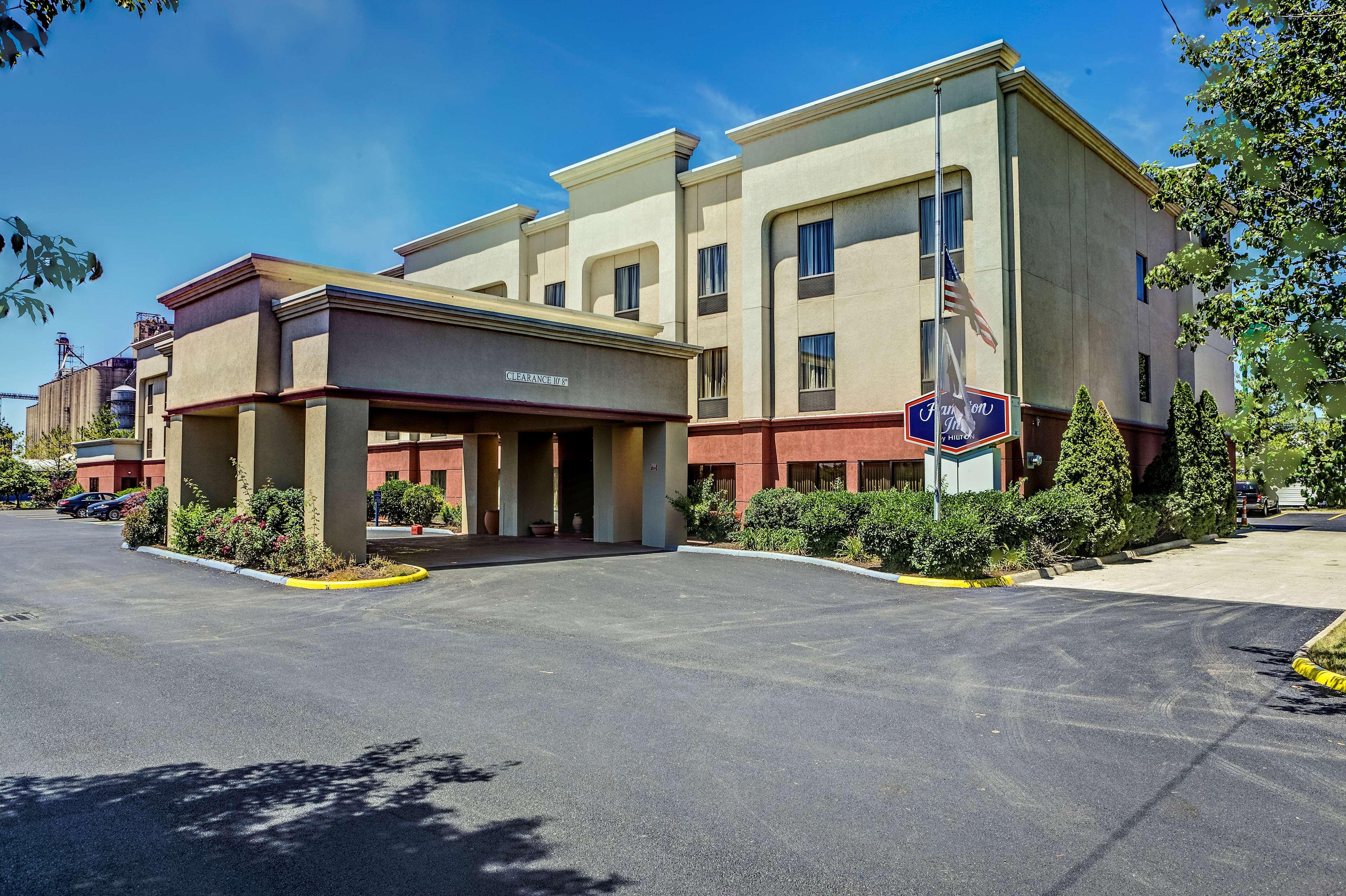 Hampton Inn Columbus I-70E/Hamilton Road Екстериор снимка