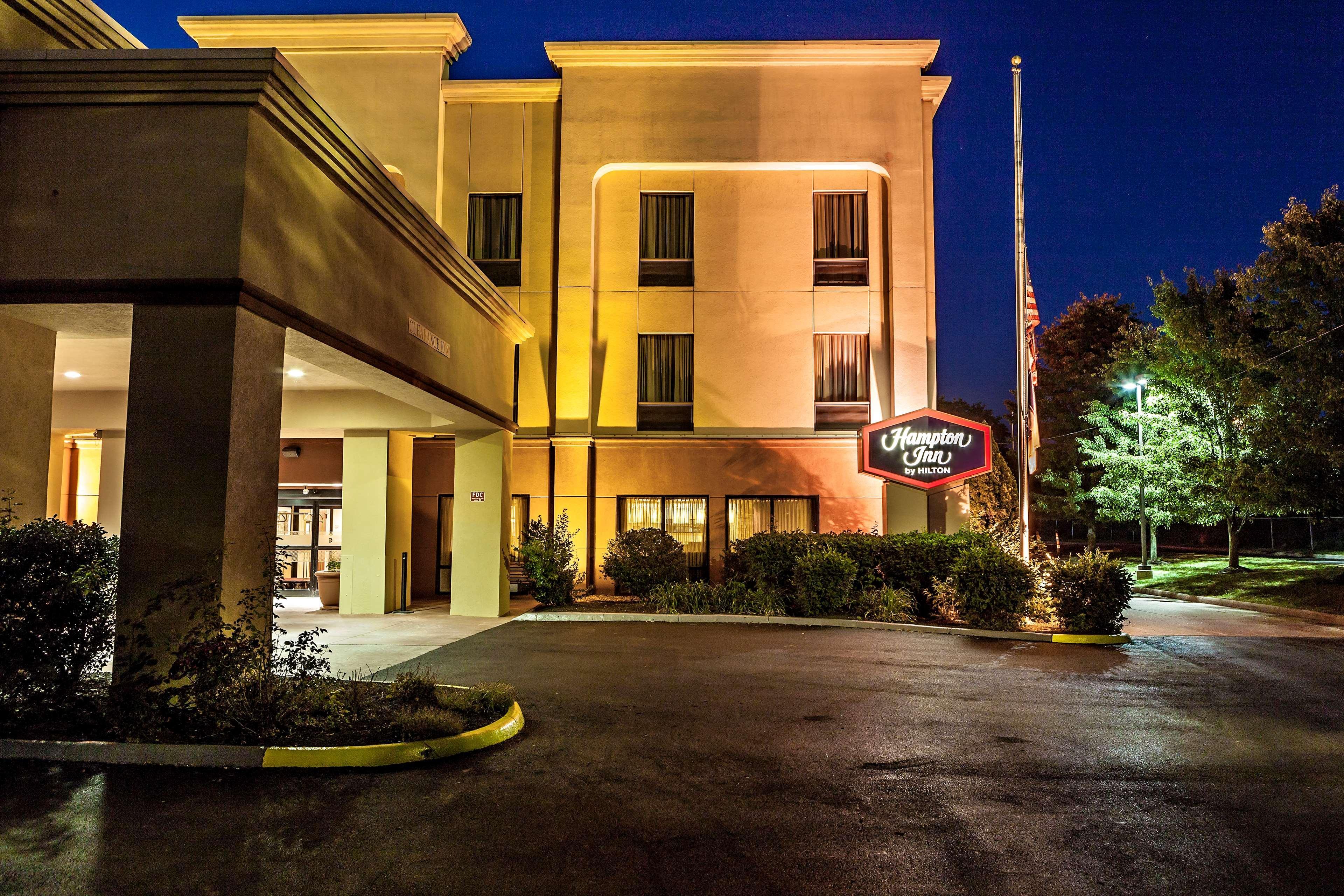 Hampton Inn Columbus I-70E/Hamilton Road Екстериор снимка