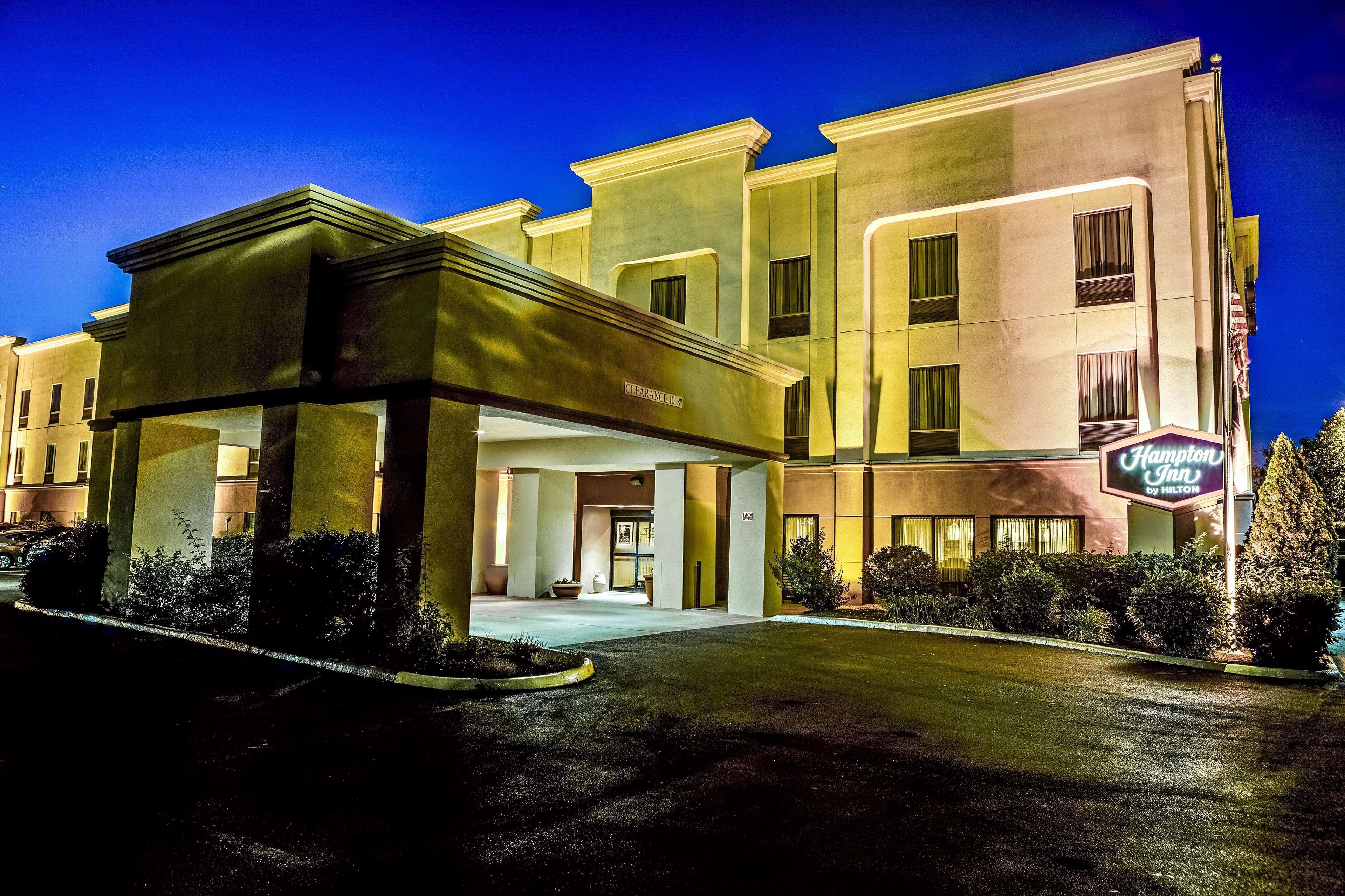 Hampton Inn Columbus I-70E/Hamilton Road Екстериор снимка